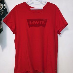 LEVIS T-SHIRT